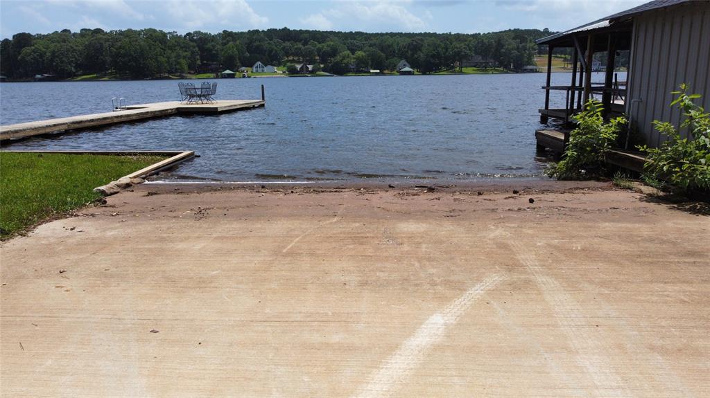 1523 Harmon Loop Property Photo 20