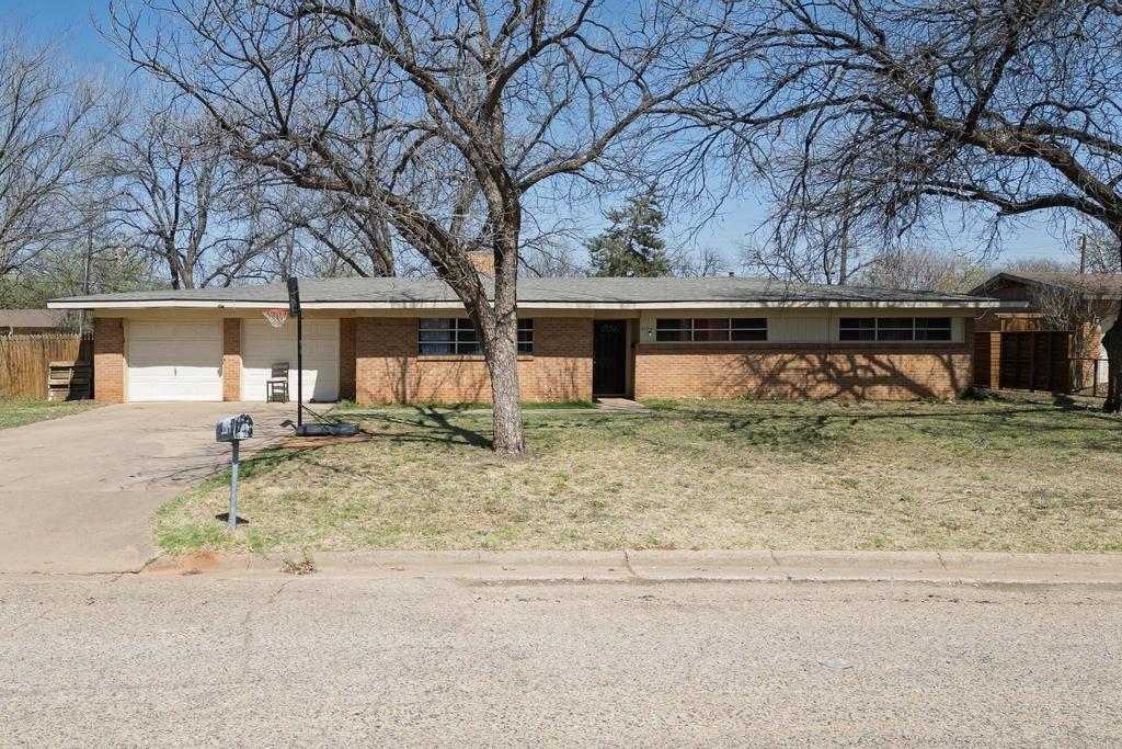 3374 Rosedale Drive Property Photo 1