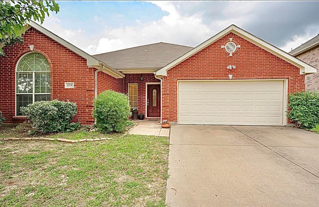 8729 Shavano Drive Property Photo 1