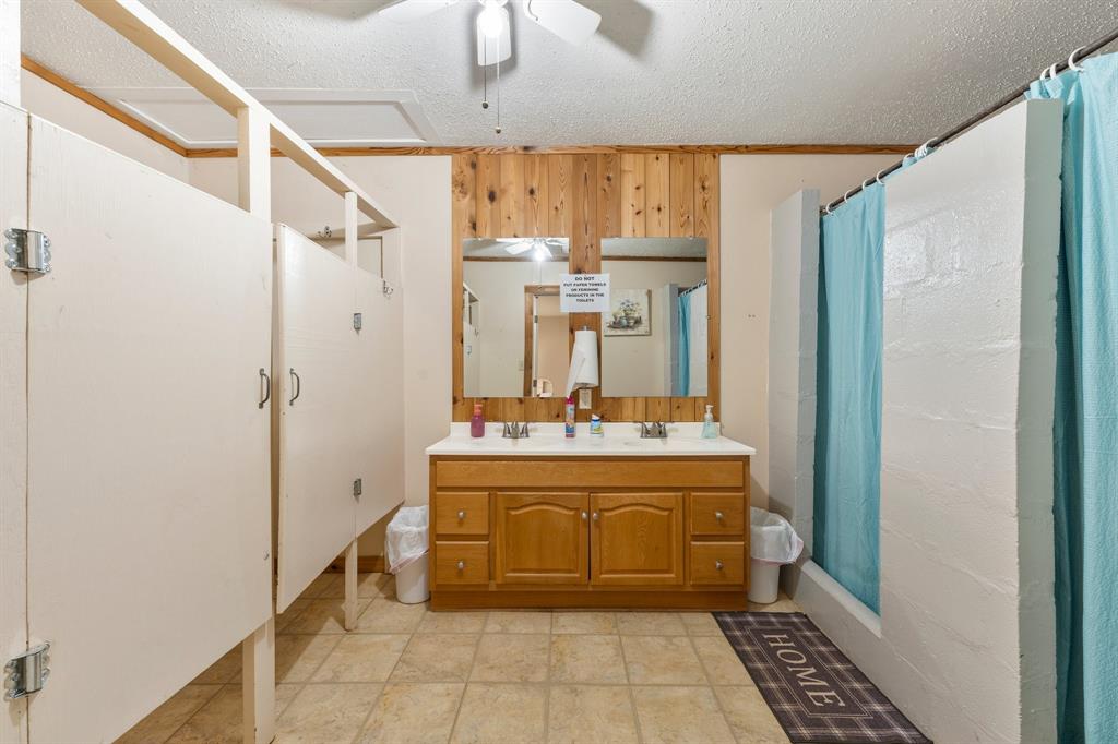 124 Arrowhead Property Photo 16