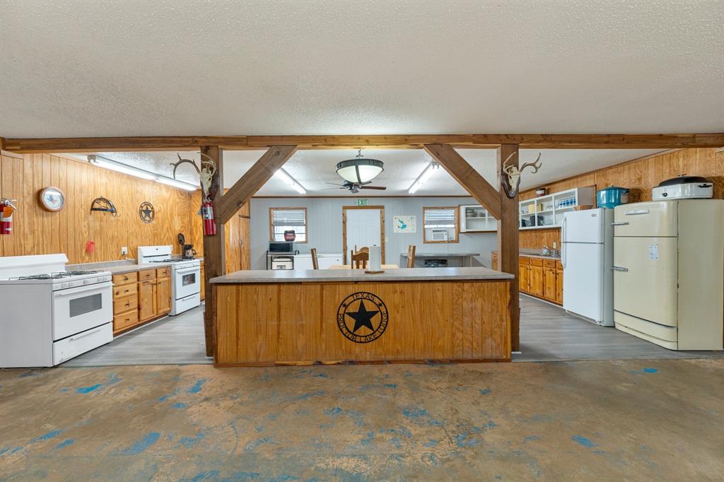 124 Arrowhead Property Photo 22