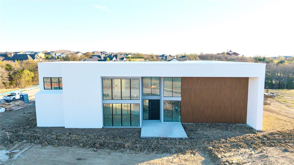 229 Sunset Point Trail Property Photo 3