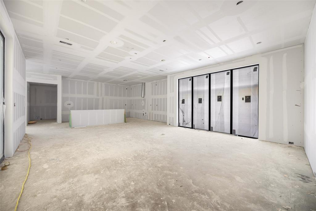 229 Sunset Point Trail Property Photo 20