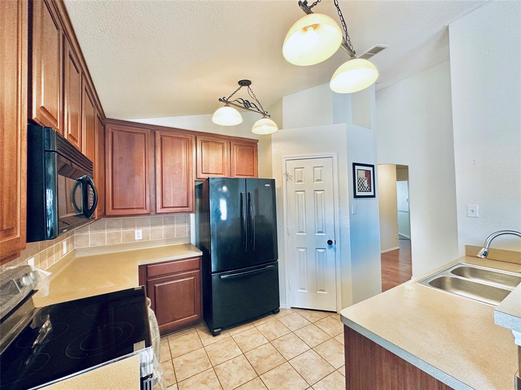 1522 Silver Spur Drive Property Photo 8