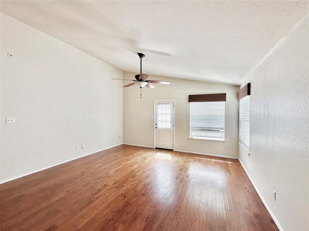 1522 Silver Spur Drive Property Photo 20
