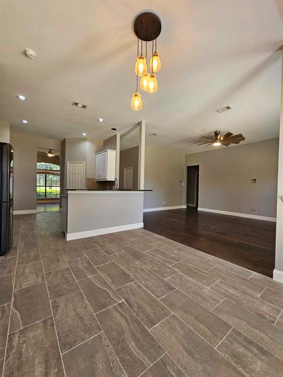 2916 Aurora Mist Drive Property Photo 15