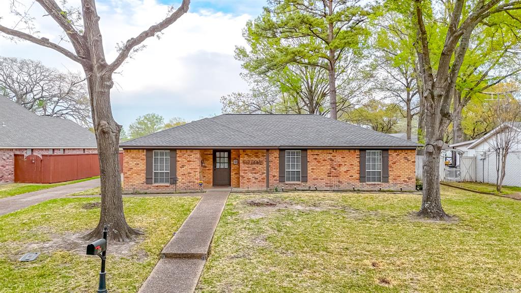 1420 Bowie Circle Property Photo 1