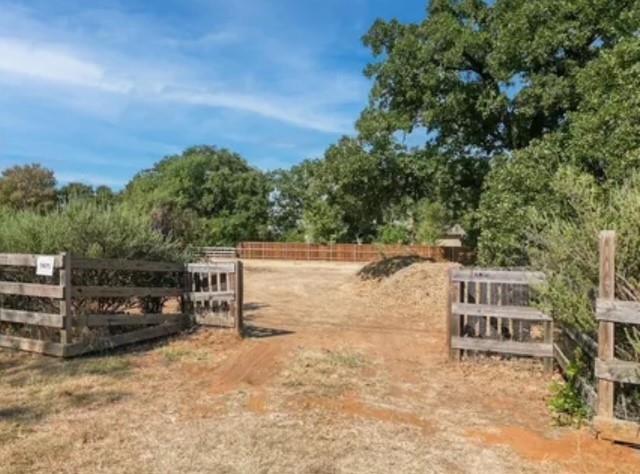 3475 High Road Property Photo 1