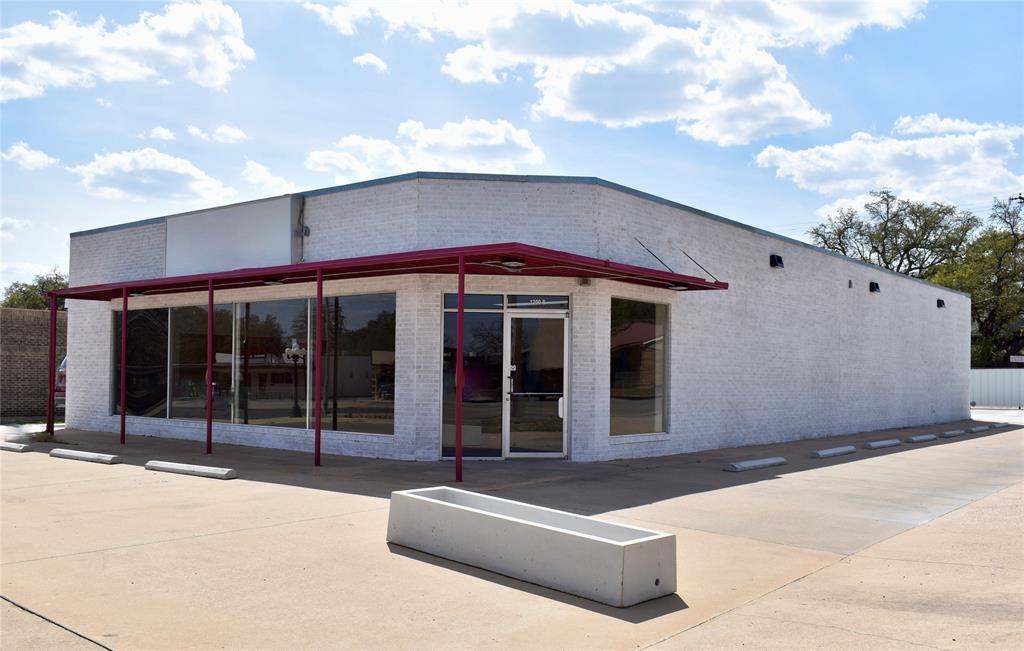 1200 S Bridge Street Property Photo