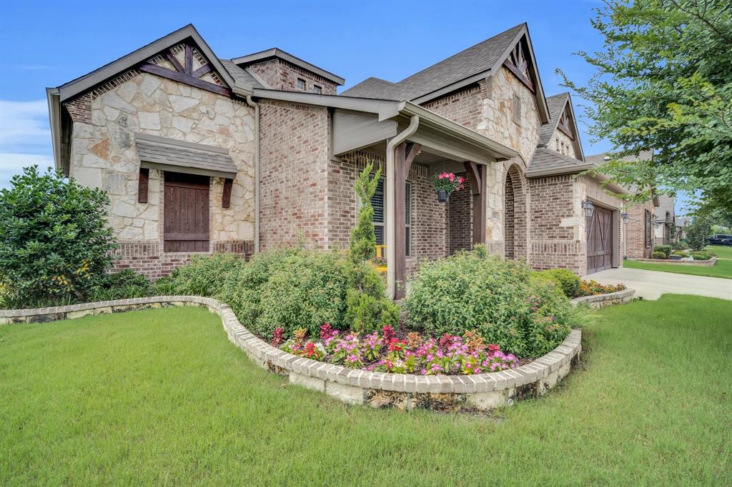 334 Western Sky Lane Property Photo 1
