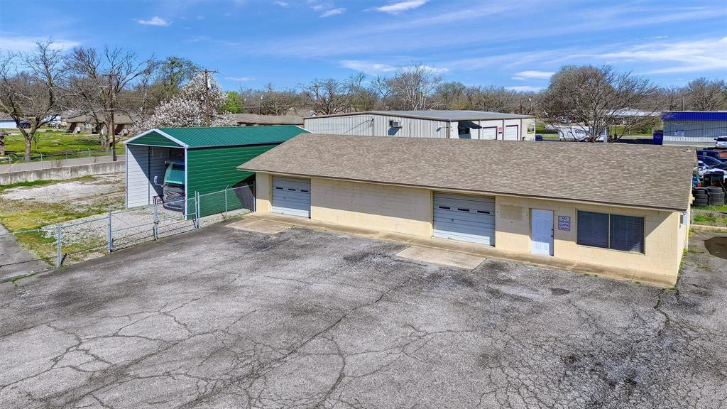 1611 N Center Street Property Photo 1