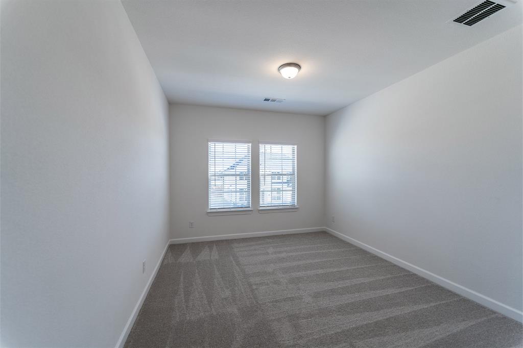 16421 Flatlands Way Property Photo 11