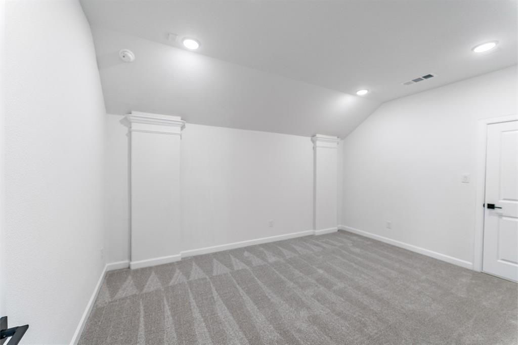 16421 Flatlands Way Property Photo 13