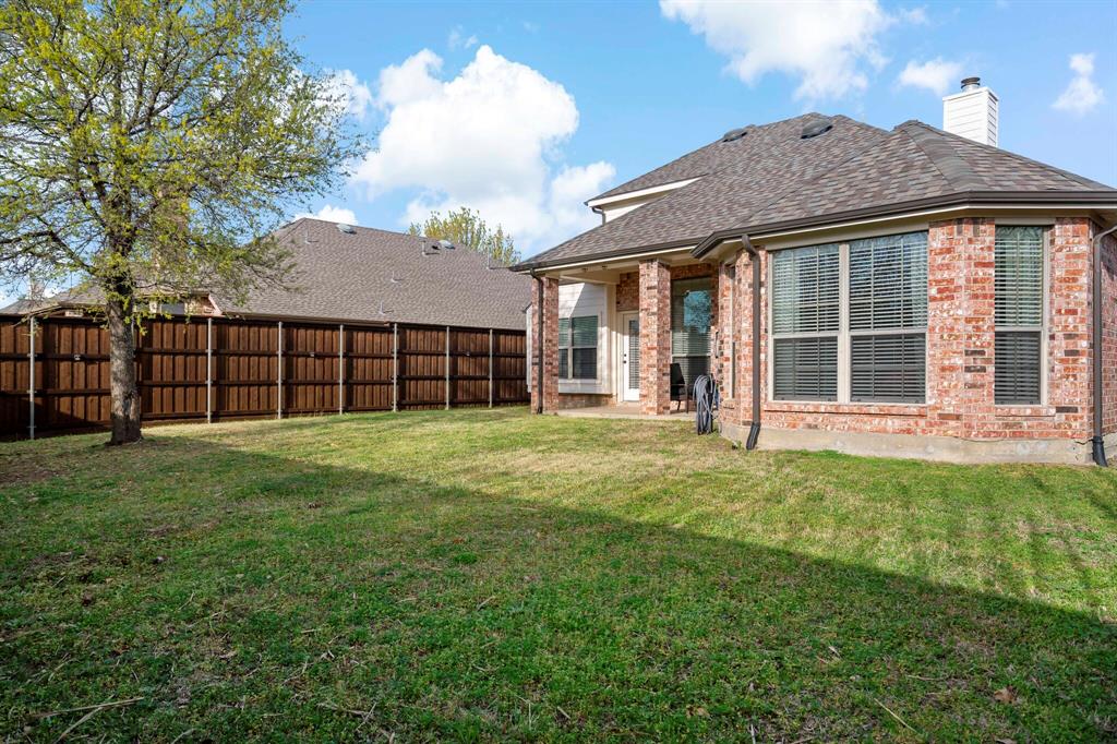 2304 Crestridge Drive Property Photo 30