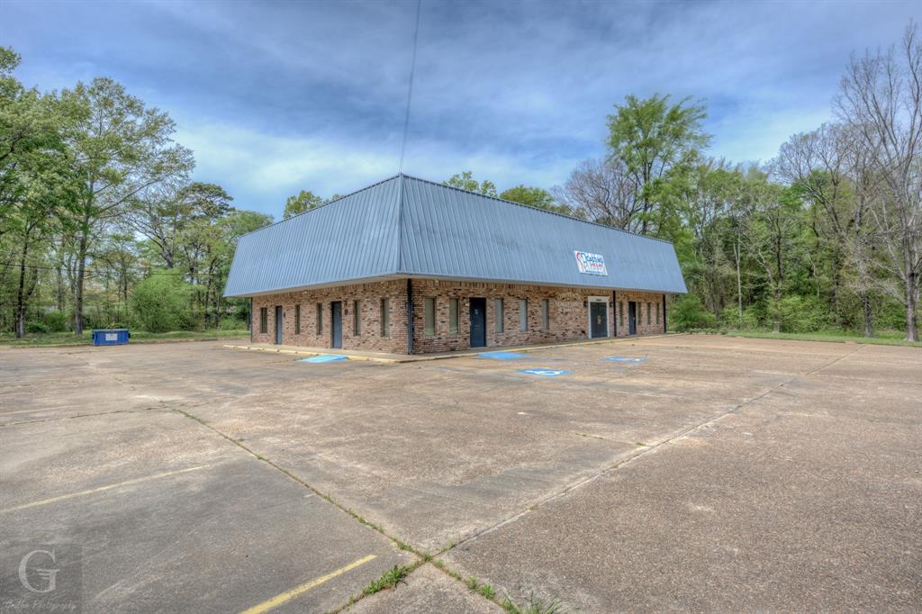 7840 Jewella Avenue Property Photo 3