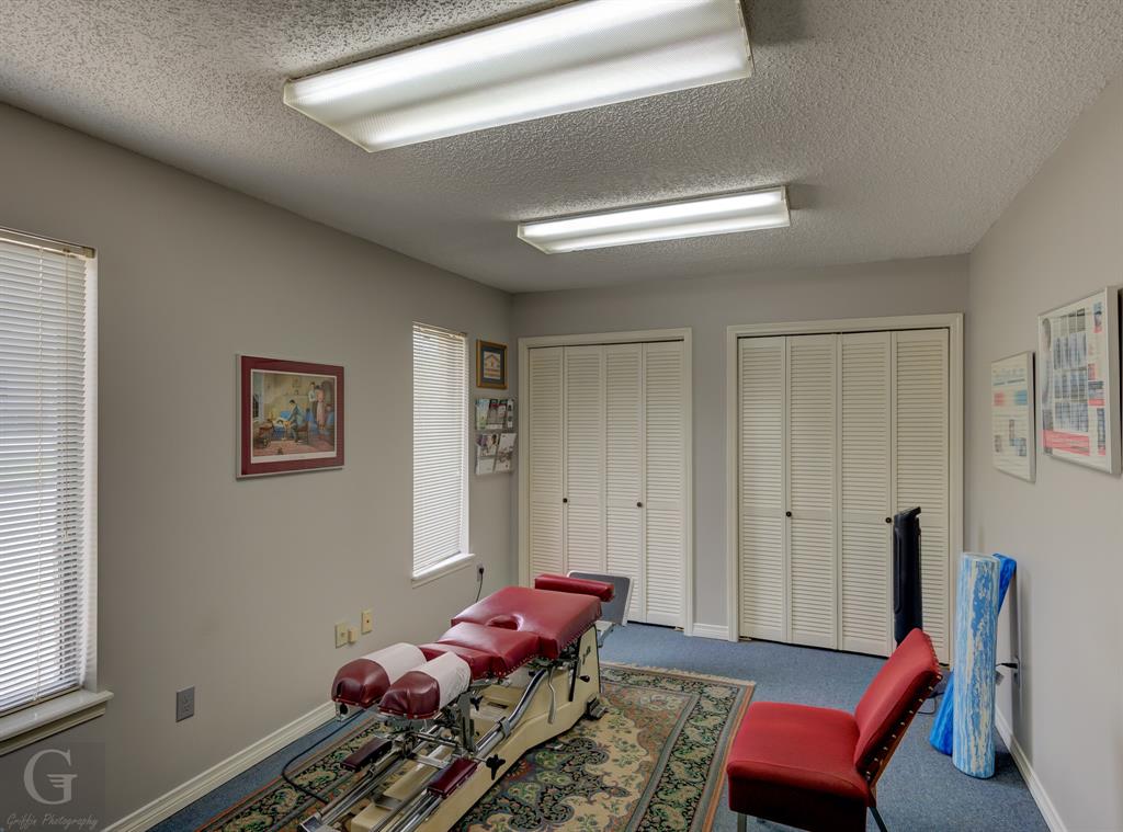 7840 Jewella Avenue Property Photo 17