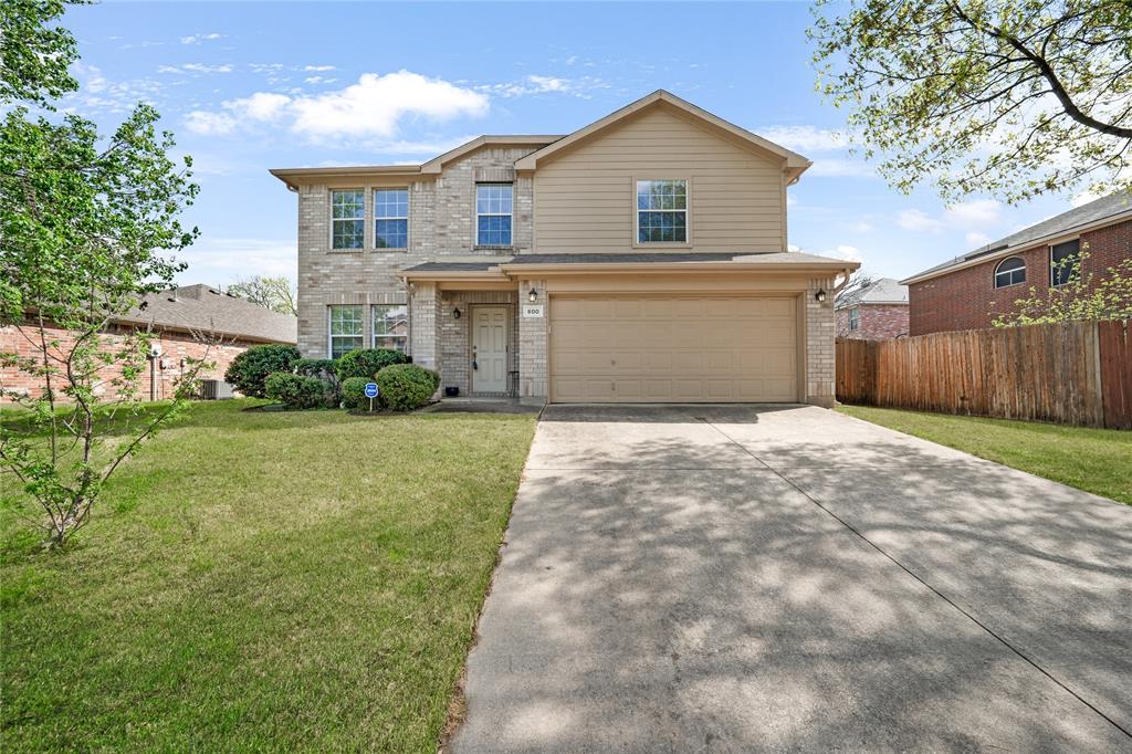 600 Carol Way Property Photo 1