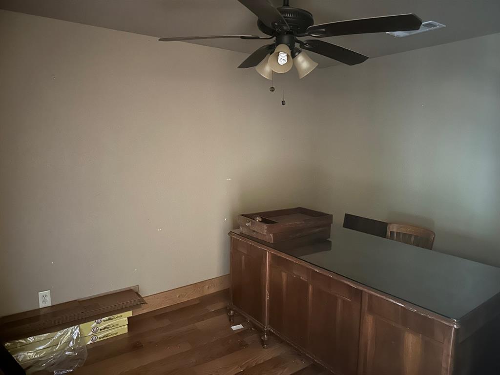 708 Main Street Property Photo 12
