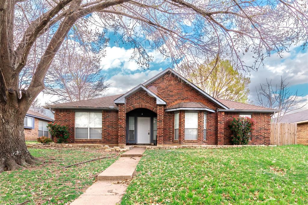 717 Azalea Drive Property Photo 1