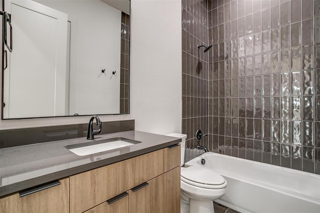 213 Lantern Ridge Drive Property Photo 25