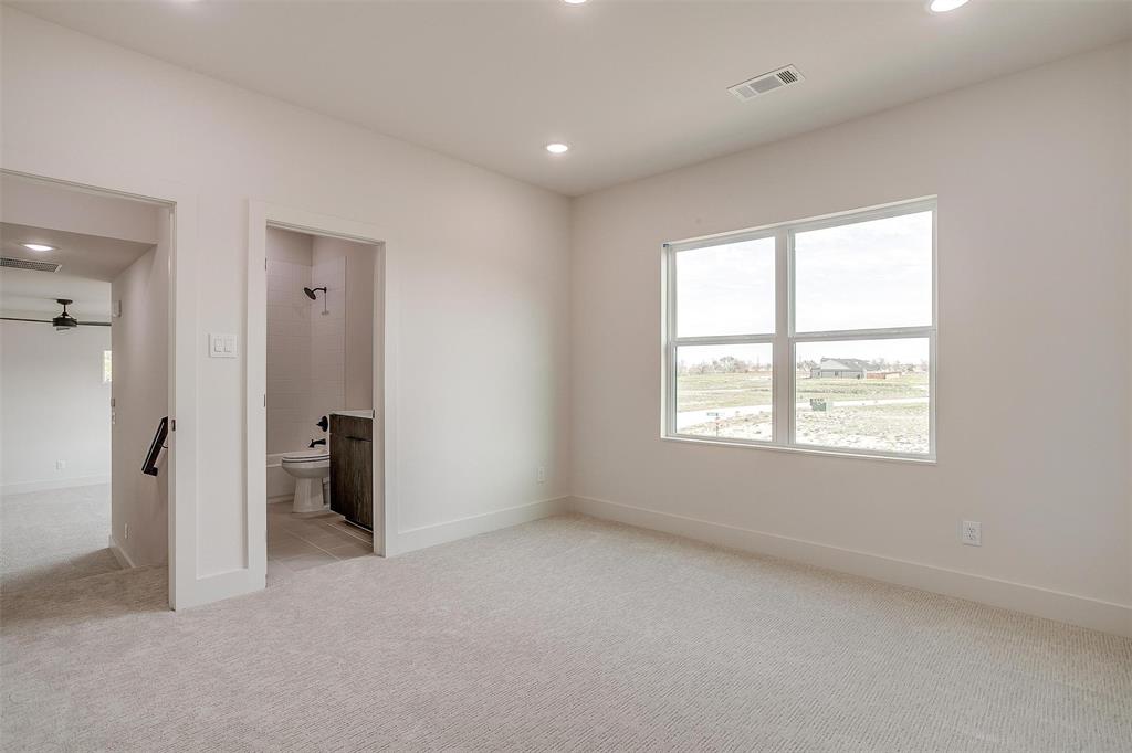 213 Lantern Ridge Drive Property Photo 29