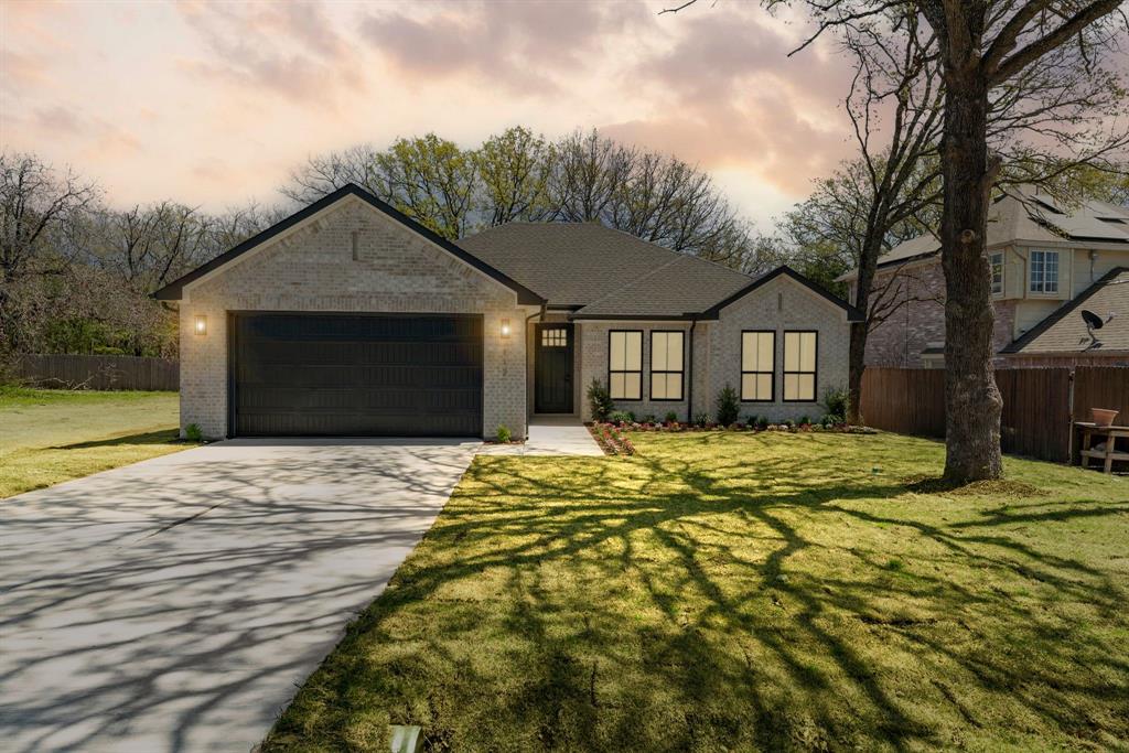 112 Indian Oaks Drive Property Photo