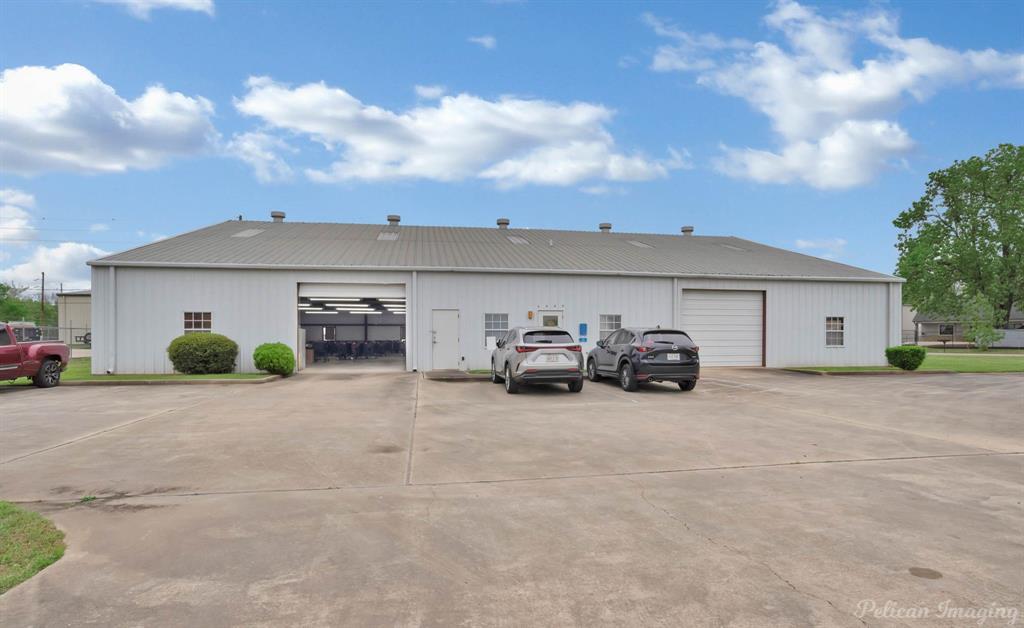 4363 Viking Loop Property Photo 1