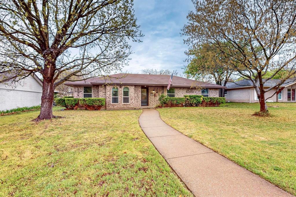 623 Middale Road Property Photo