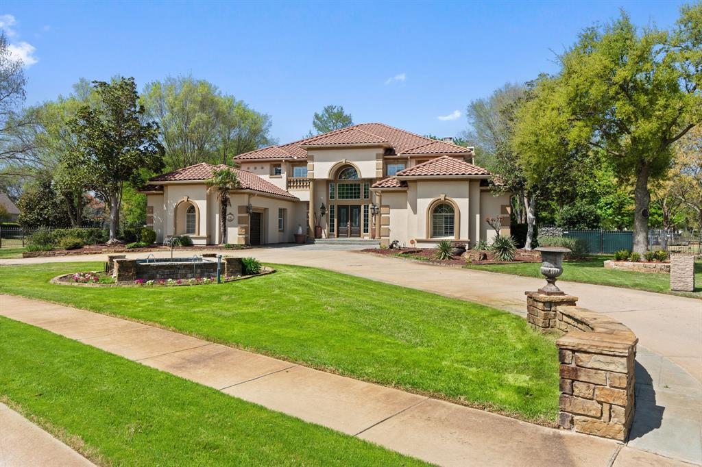 710 Deer Hollow Boulevard Property Photo 1