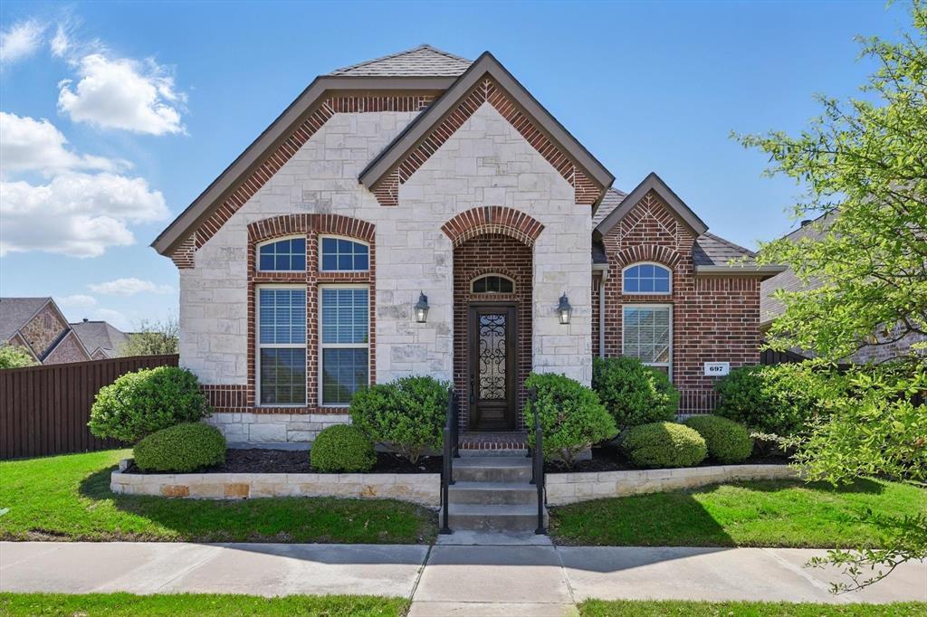 697 Enfield Drive Property Photo
