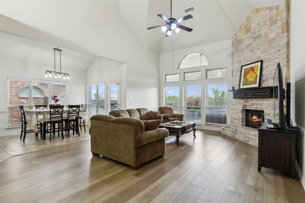 1013 Frisco Hills Boulevard Property Photo 7