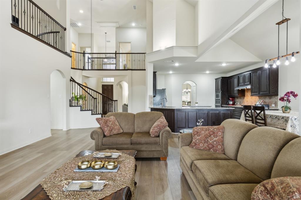 1013 Frisco Hills Boulevard Property Photo 8