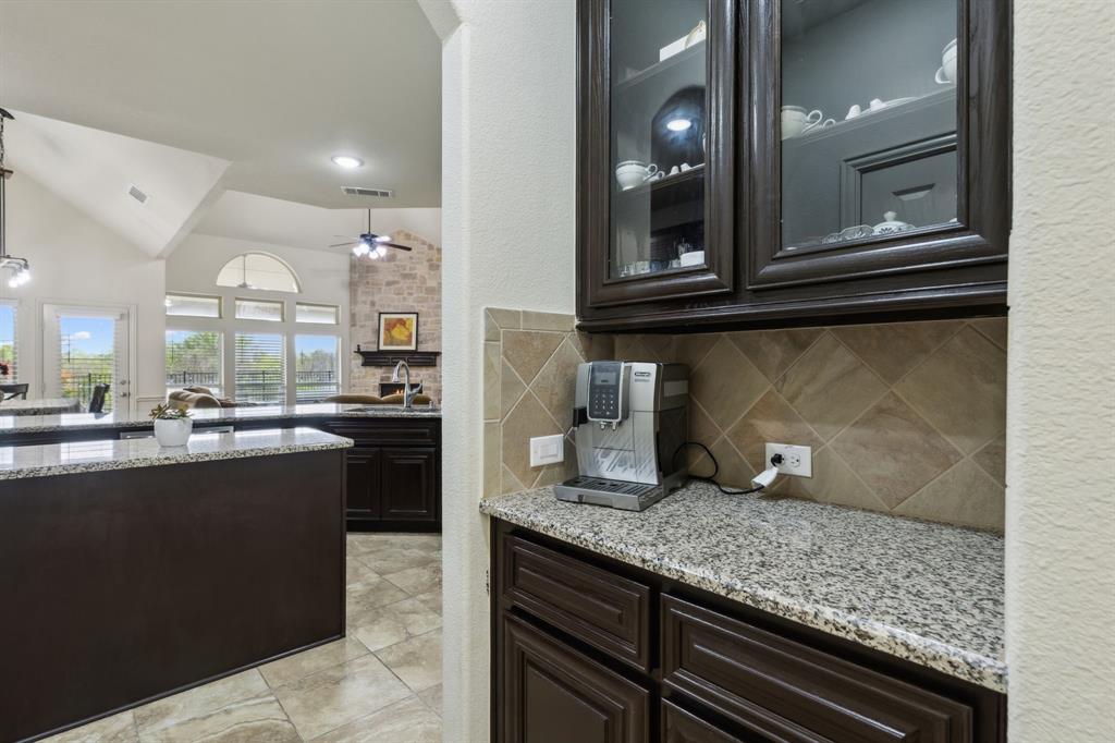 1013 Frisco Hills Boulevard Property Photo 11