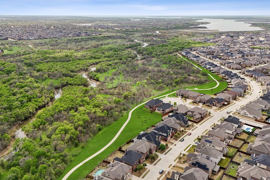 1013 Frisco Hills Boulevard Property Photo 35