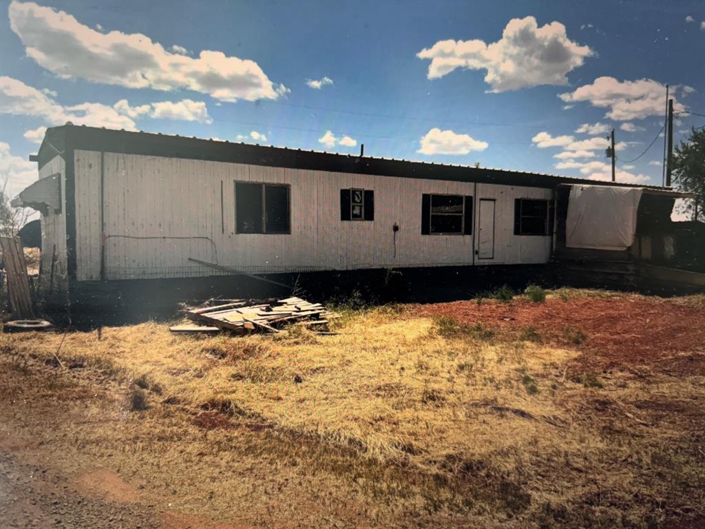 561 Shipman Road Property Photo