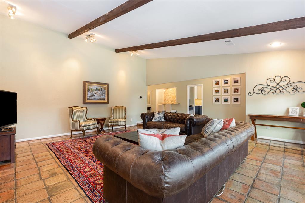 15105 Meandering Place Property Photo 10