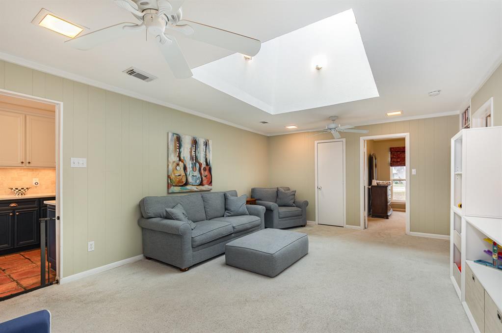 15105 Meandering Place Property Photo 24