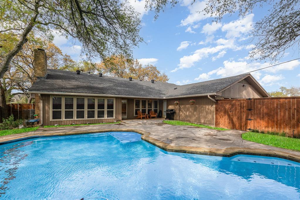 15105 Meandering Place Property Photo 34