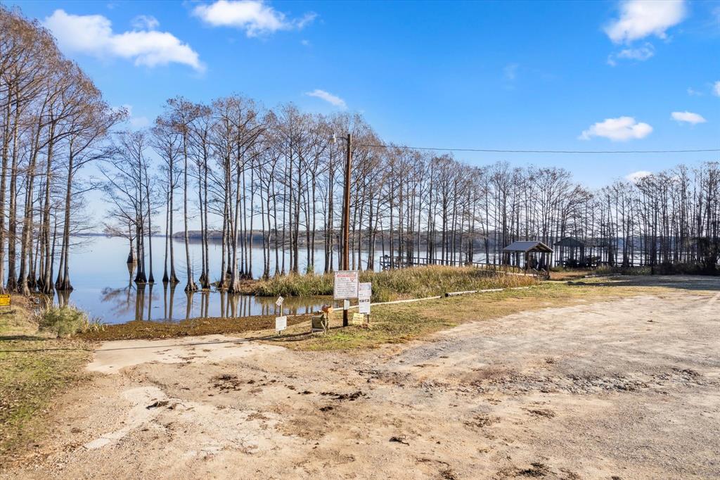 7415 N State Line Road Property Photo 3