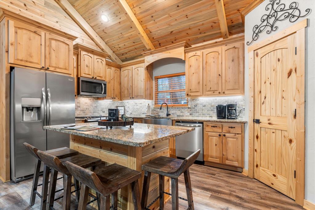 7415 N State Line Road Property Photo 8