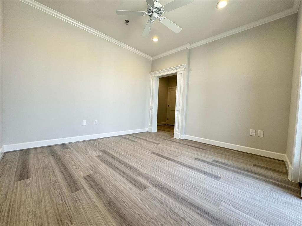 7912 Preston Road Property Photo 5