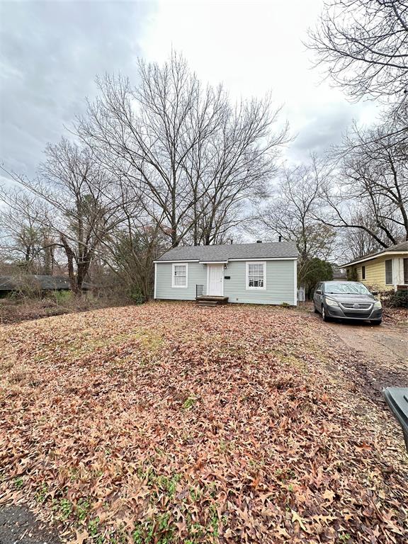 257 E Egan Street Property Photo