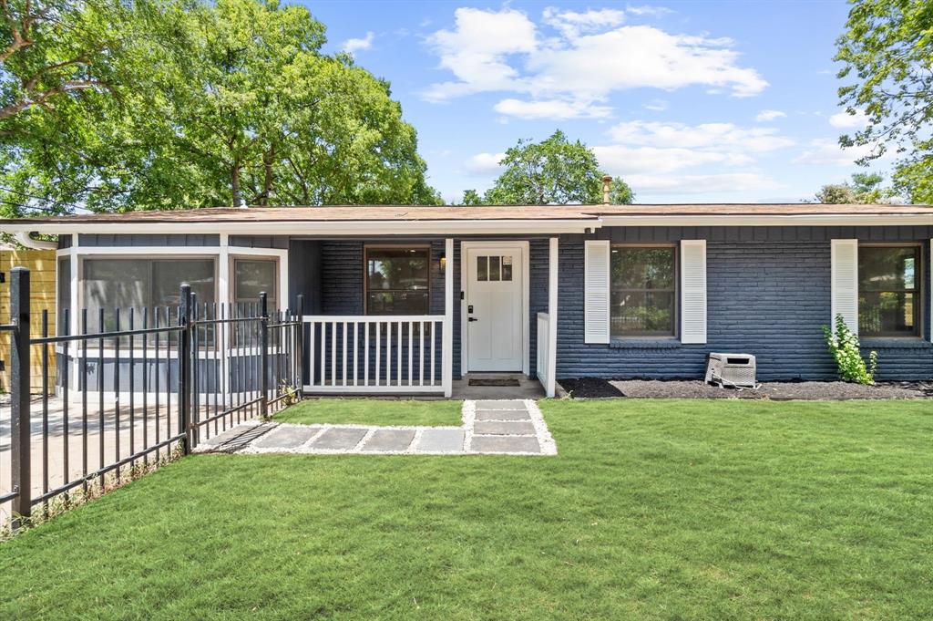 106 E Lola Drive Property Photo
