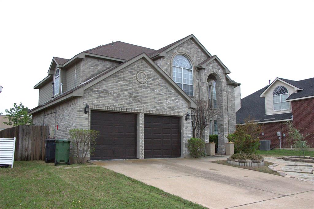 620 E Lynn Creek Drive Property Photo 1