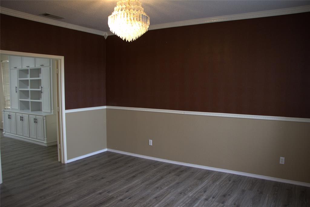 620 E Lynn Creek Drive Property Photo 11