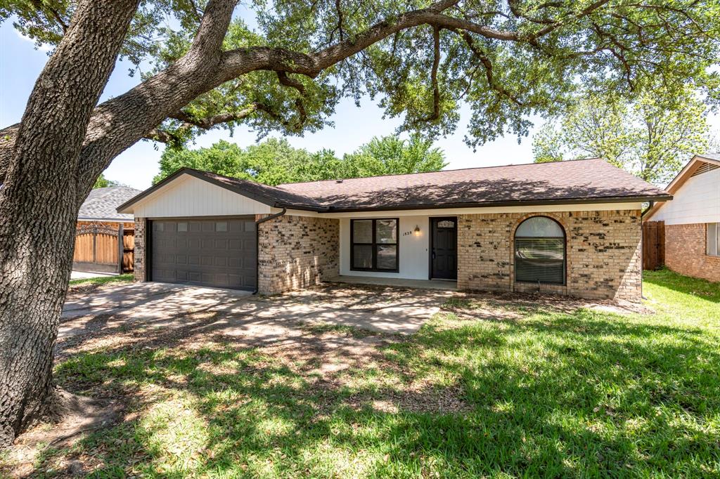 1828 Tracey Circle Property Photo