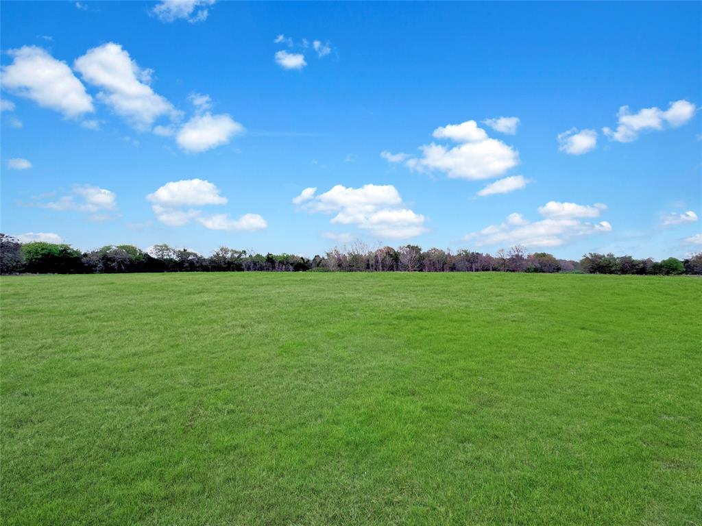 2635 Private Road 1167 Property Photo 1