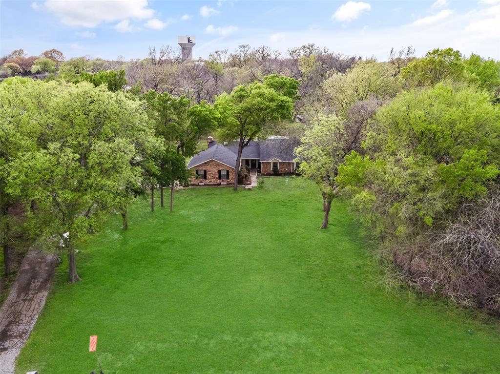 1 Cedar Bend Trail Property Photo 1
