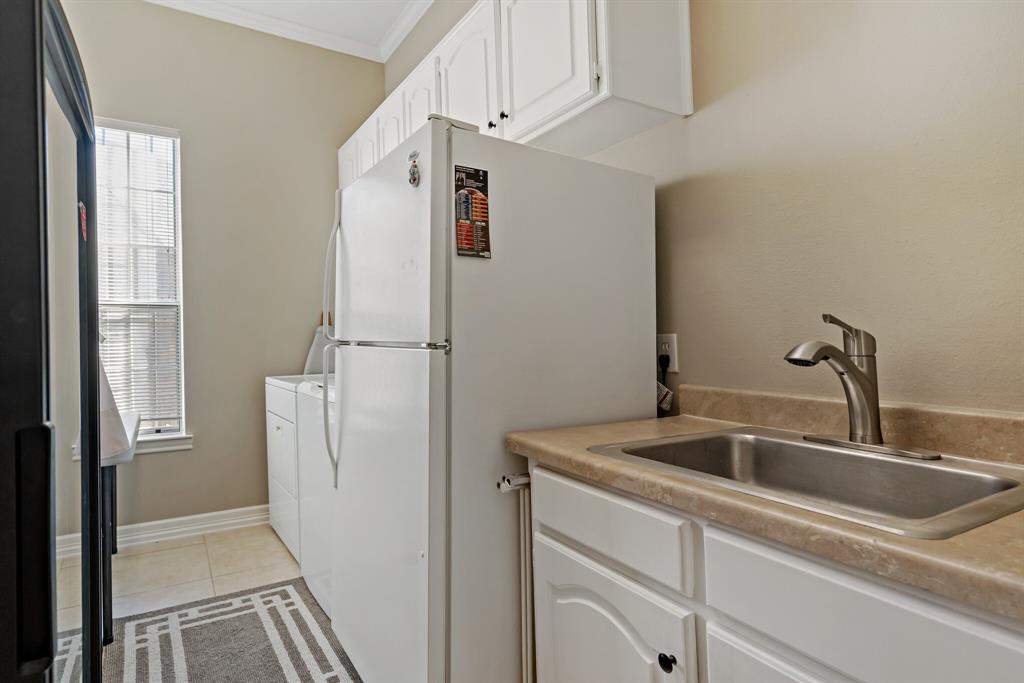 4580 Southgate Drive Property Photo 13
