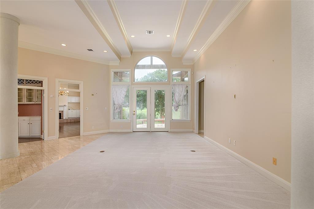 745 Southern Trace Parkway Property Photo 11